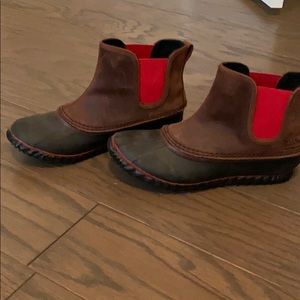 Sorel duck boots